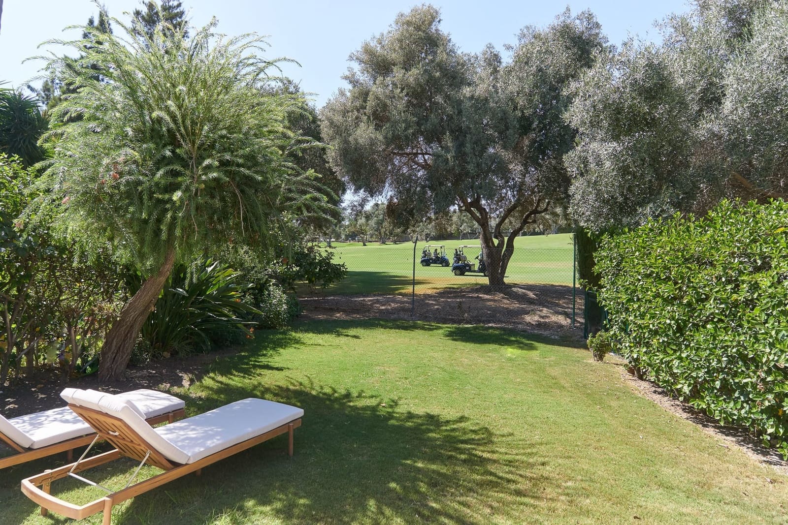 4 bedroom Townhouse for sale in Nueva Andalucia with pool garage - € 1,650,000 (Ref: 9839147)