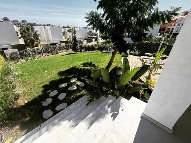 4 soverom Hus til salgs i El Paraiso, Estepona med svømmebasseng garasje - € 1 295 000 (Ref: 9839151)
