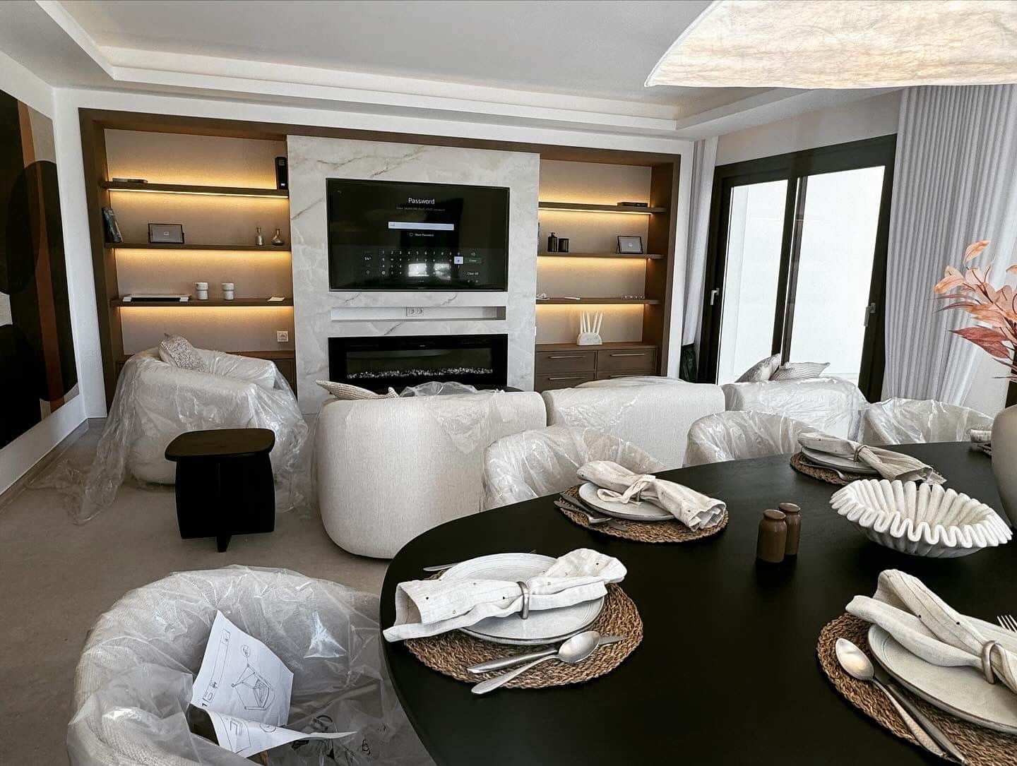 4 bedroom Townhouse for sale in El Paraiso with pool garage - € 1,295,000 (Ref: 9839151)