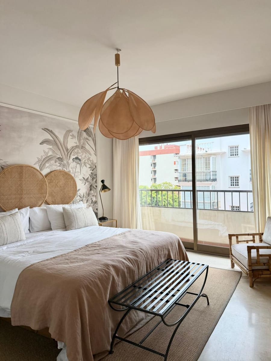3 bedroom Apartment for rent in Marbella with garage - € 2,700 (Ref: 9846167)