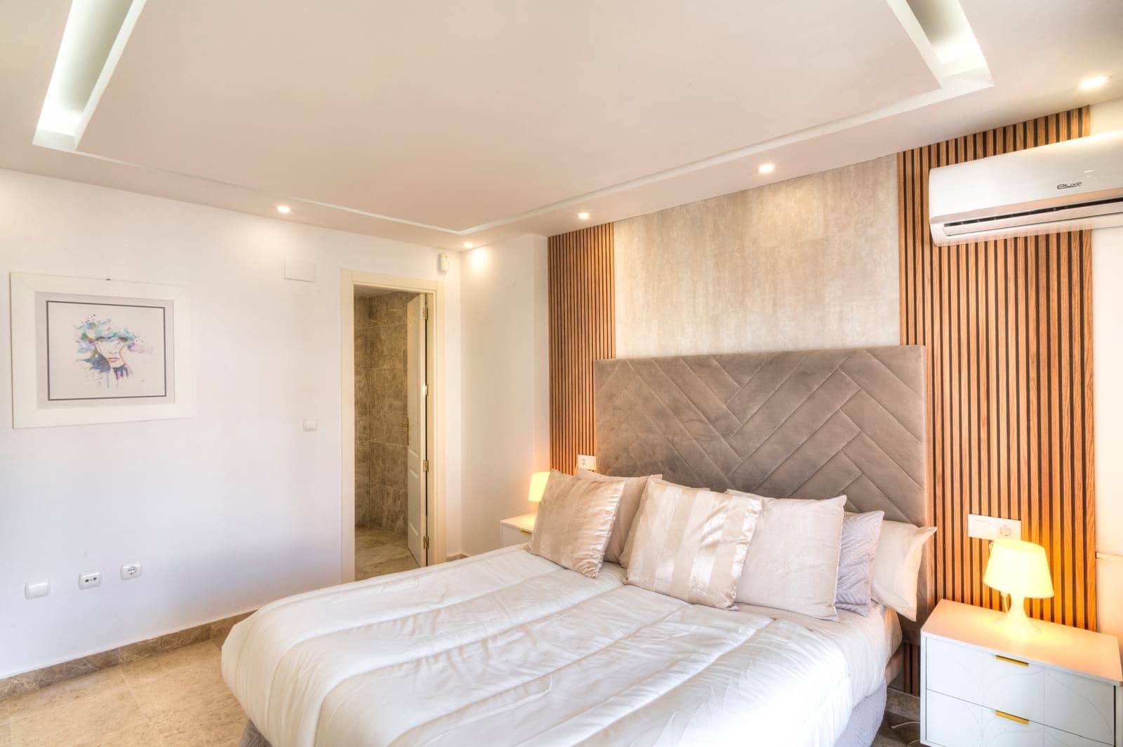 4 sovrum Hus till salu i Nueva Andalucia med pool garage - 950 000 € (Ref: 9846168)