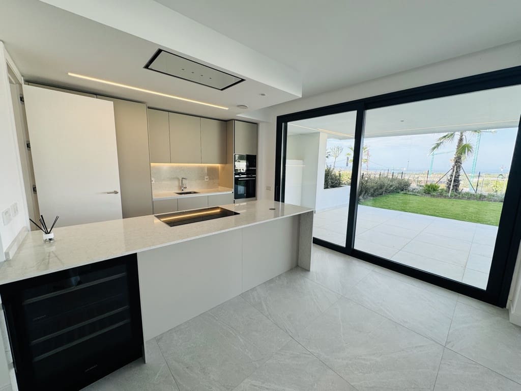 3 soverom Leilighet til salgs i Marbella med svømmebasseng garasje - € 1 500 000 (Ref: 9861819)