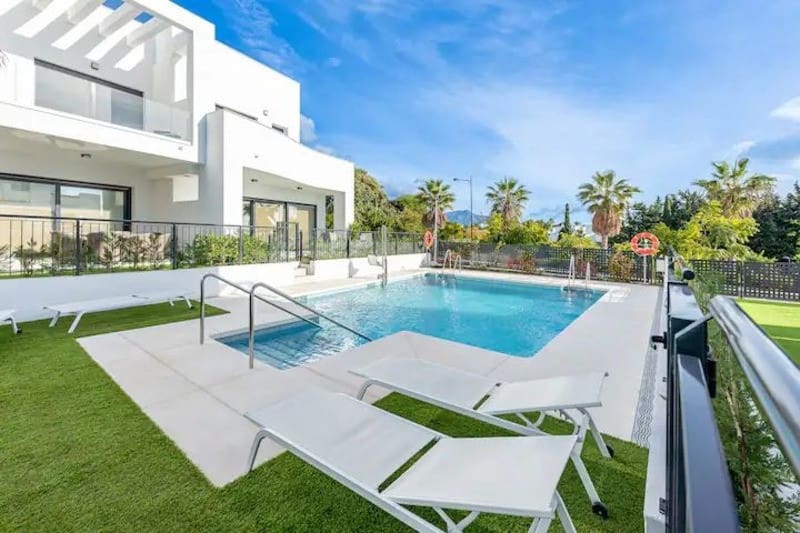 3 slaapkamer Huis te koop in Bel-Air met zwembad garage - € 807.300 (Ref: 9866930)