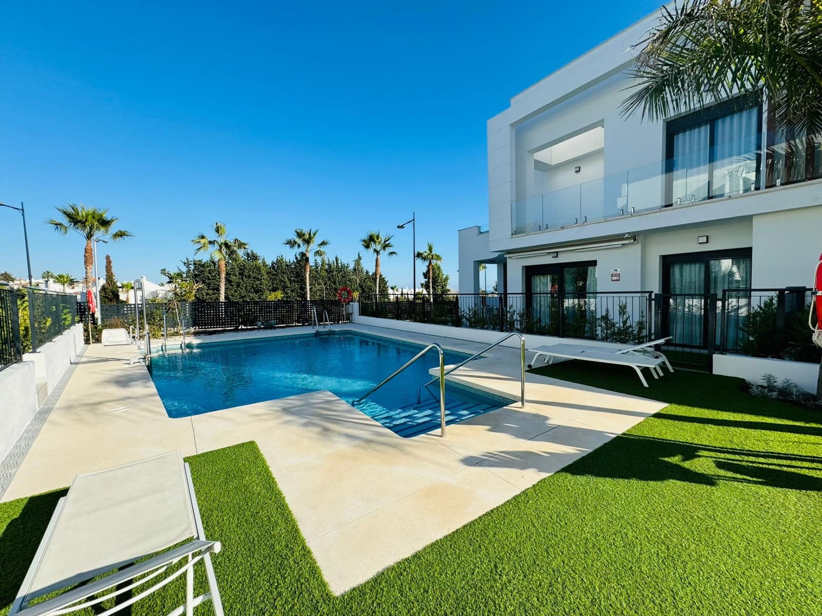 3 slaapkamer Huis te koop in Bel-Air met zwembad garage - € 807.300 (Ref: 9866930)