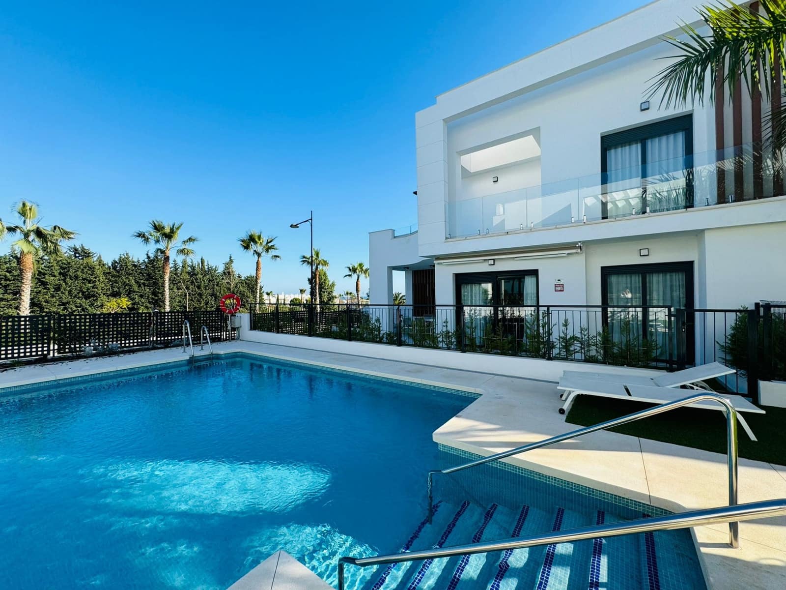 3 slaapkamer Huis te koop in Bel-Air met zwembad garage - € 807.300 (Ref: 9866930)