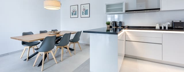 3 soveværelse Byhus til salg i Bel-Air, Estepona med swimmingpool garage - € 807.300 (Ref: 9866930)