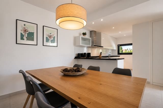 3 soverom Hus til salgs i Bel-Air, Estepona med svømmebasseng garasje - € 807 300 (Ref: 9866930)