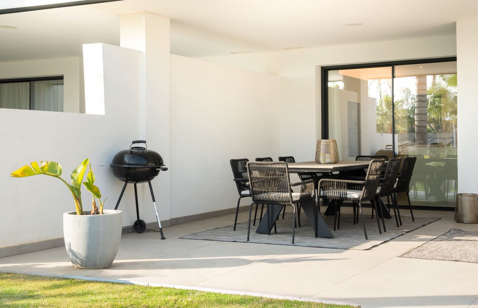 3 Zimmer Apartment zu verkaufen in Estepona mit Pool Garage - 750.000 € (Ref: 9868507)
