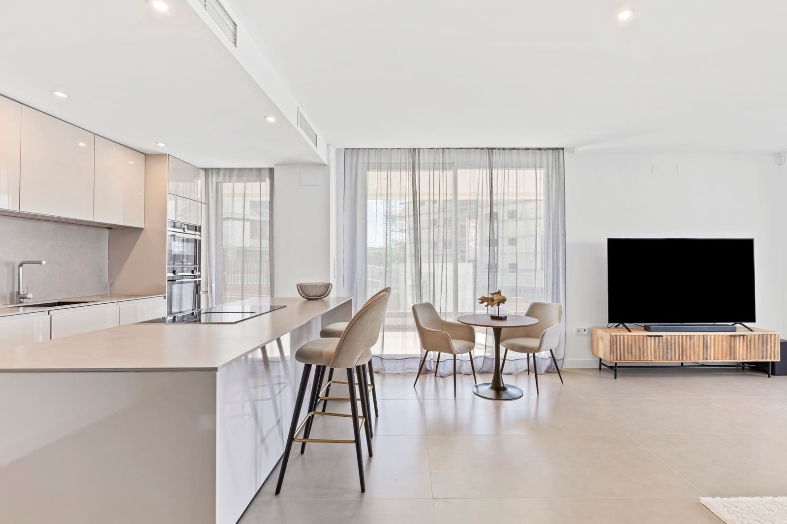 3 soverom Leilighet til salgs i Fuengirola med svømmebasseng garasje - € 786 000 (Ref: 9868508)
