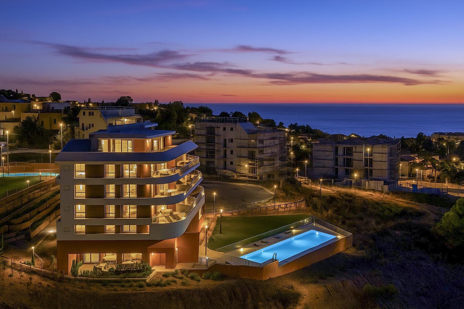 3 soverom Leilighet til salgs i Fuengirola med svømmebasseng garasje - € 786 000 (Ref: 9868508)