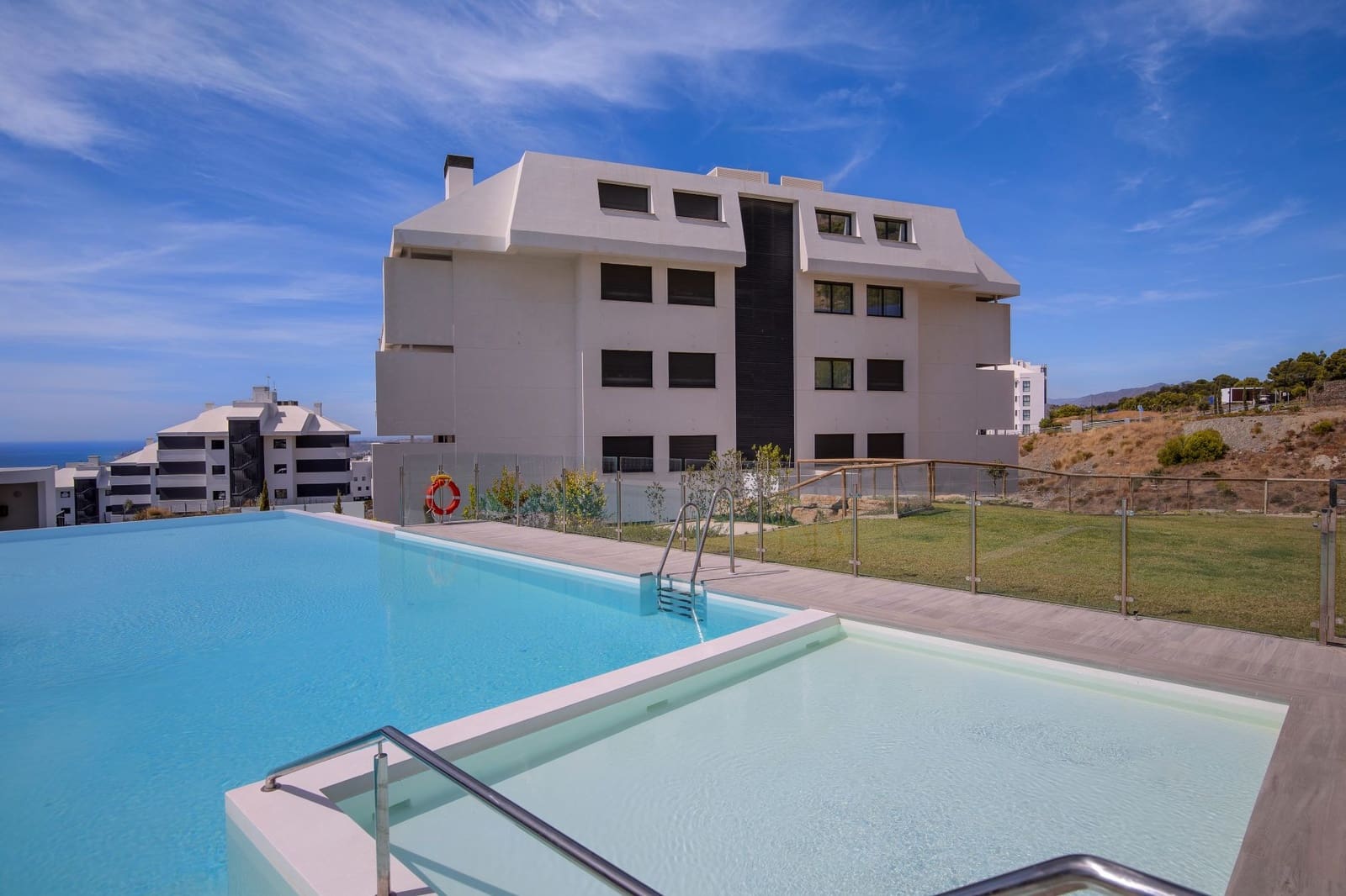 3 soverom Leilighet til salgs i Fuengirola med svømmebasseng garasje - € 786 000 (Ref: 9868508)