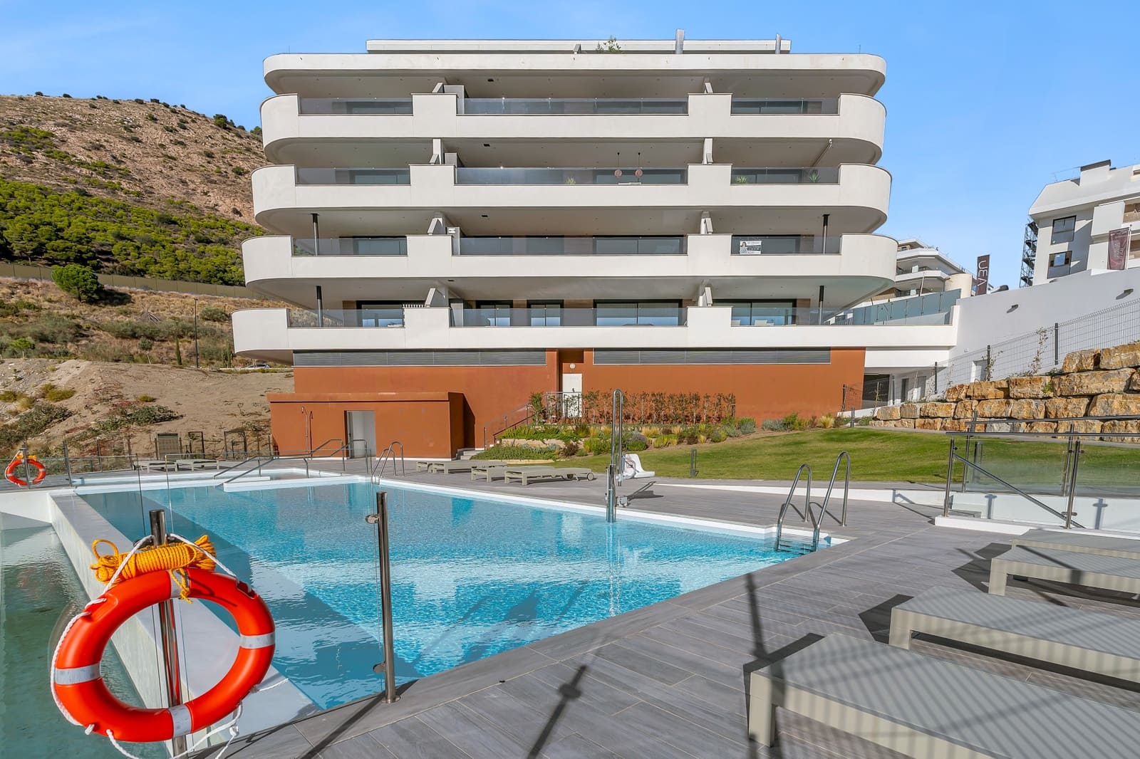 3 soverom Leilighet til salgs i Fuengirola med svømmebasseng garasje - € 786 000 (Ref: 9868508)