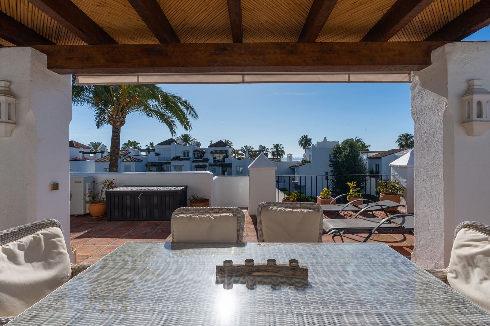 3 soverom Penthouse til salgs i Estepona med svømmebasseng garasje - € 925 000 (Ref: 9871674)