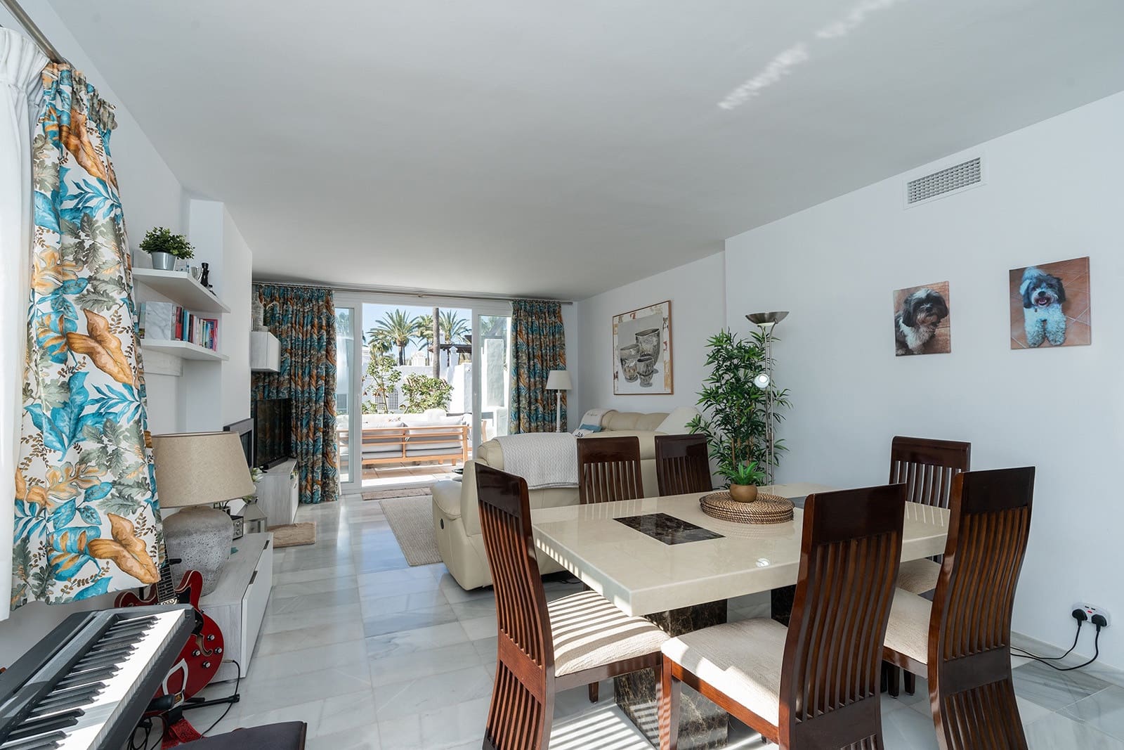 3 soverom Penthouse til salgs i Estepona med svømmebasseng garasje - € 925 000 (Ref: 9871674)