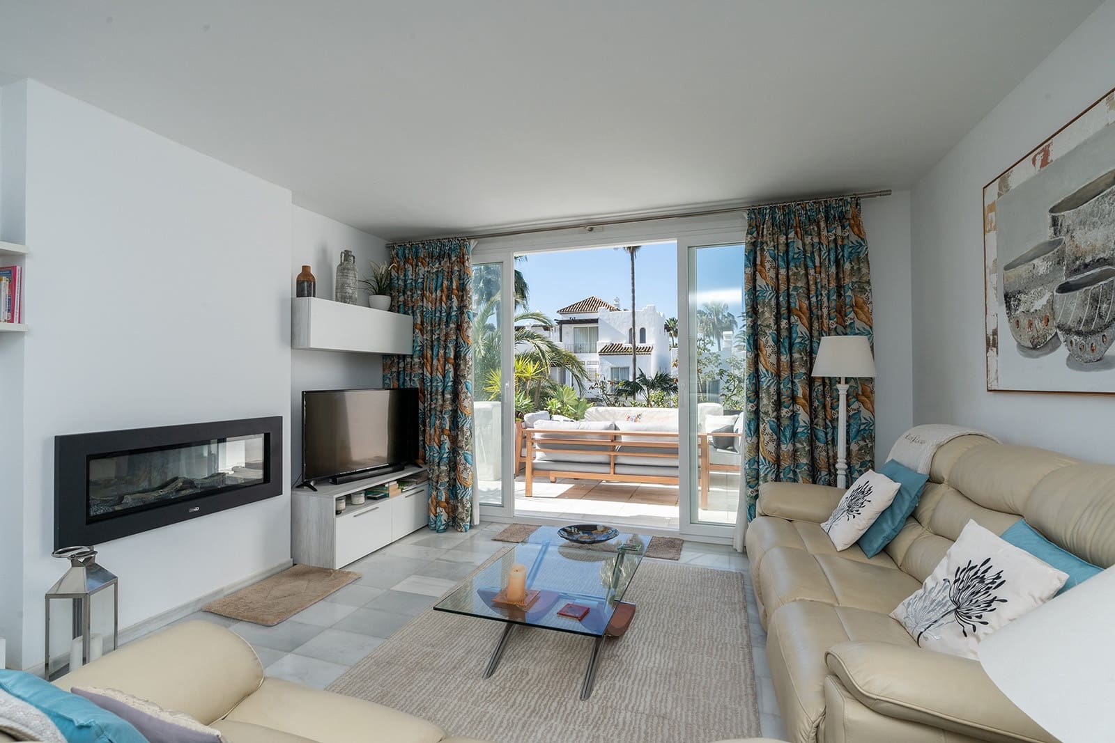 3 soverom Penthouse til salgs i Estepona med svømmebasseng garasje - € 925 000 (Ref: 9871674)