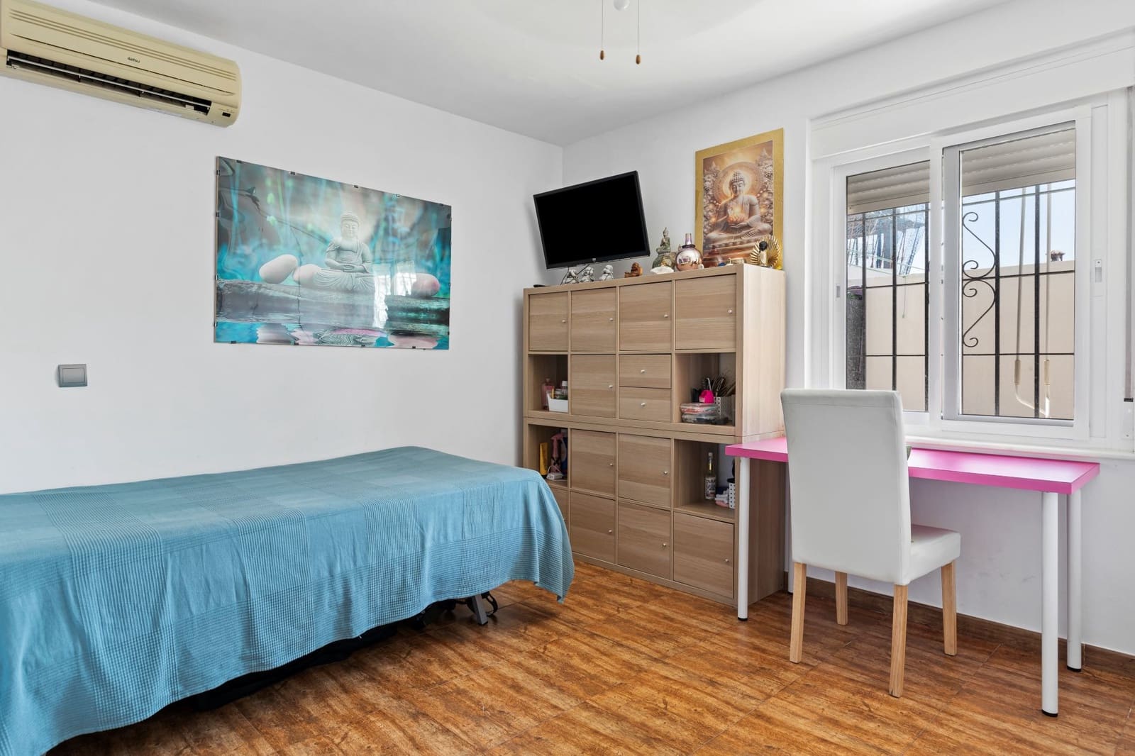 Chalet de 4 habitaciones en Fuengirola en venta con garaje - 555.000 € (Ref: 9871675)