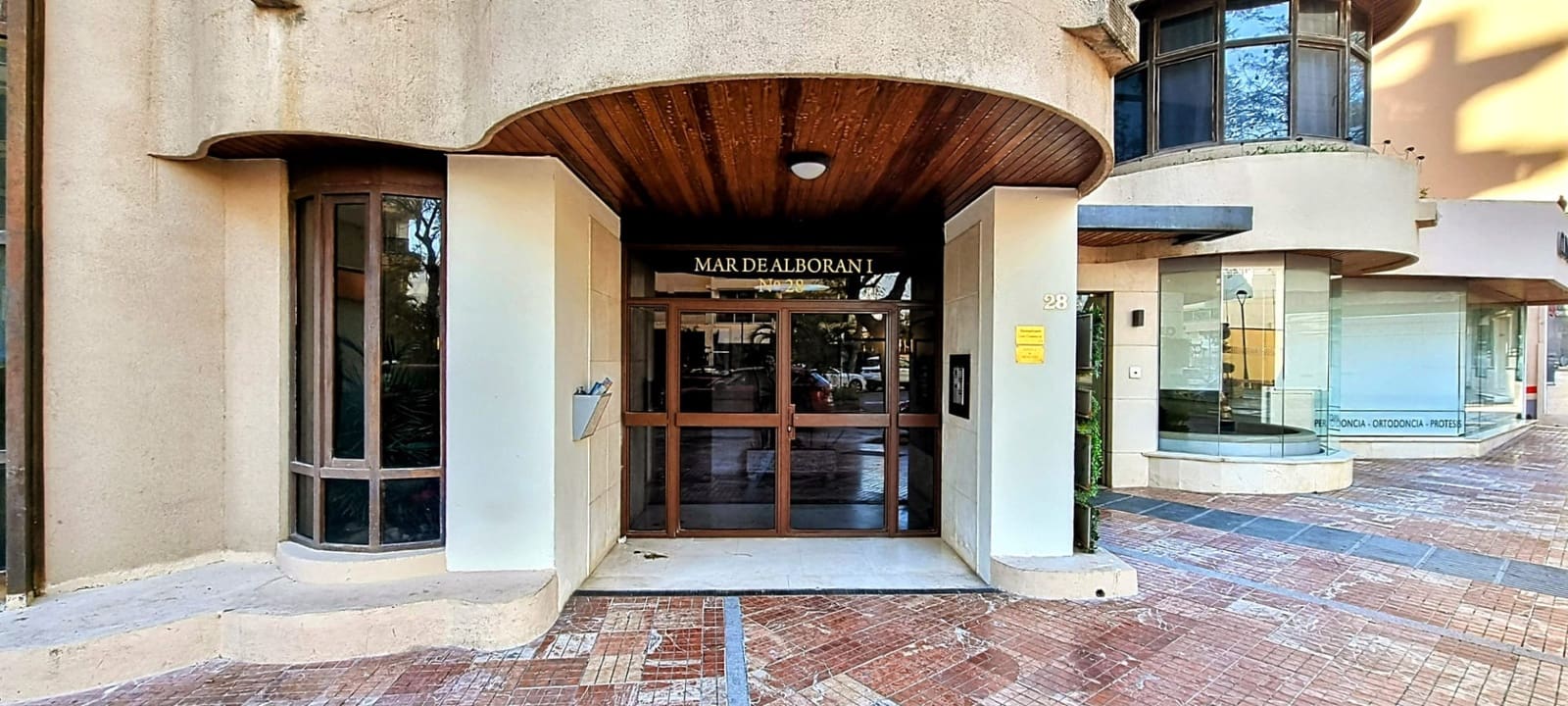 2 makuuhuone Huoneisto myytävänä paikassa Marbella mukana uima-altaan 
autotalli - 1 450 000 € (Ref: 9873221)