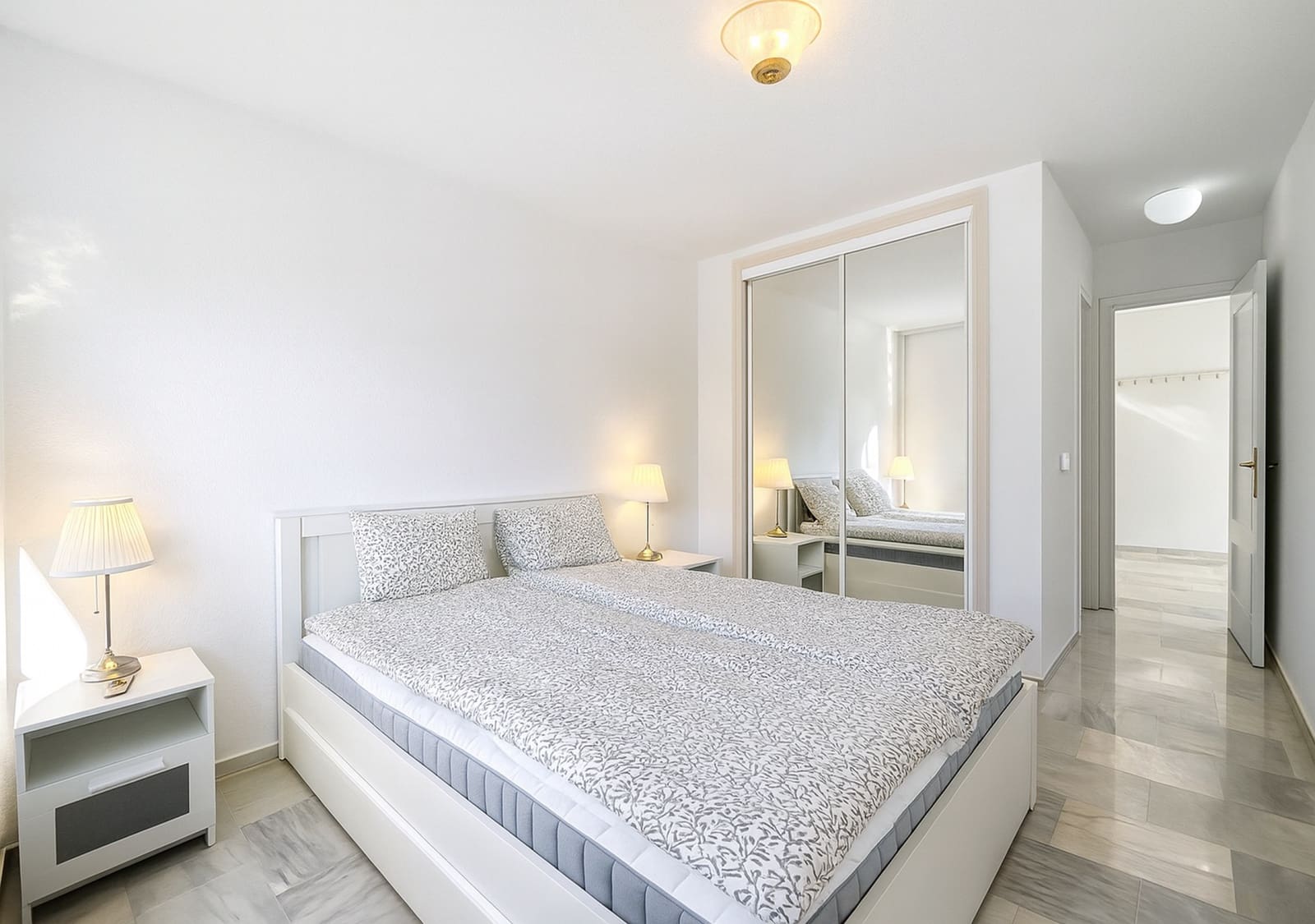 3 sypialnia Apartament na sprzedaż w Mijas z basenem garażem - 385 000 € (Ref: 9887995)
