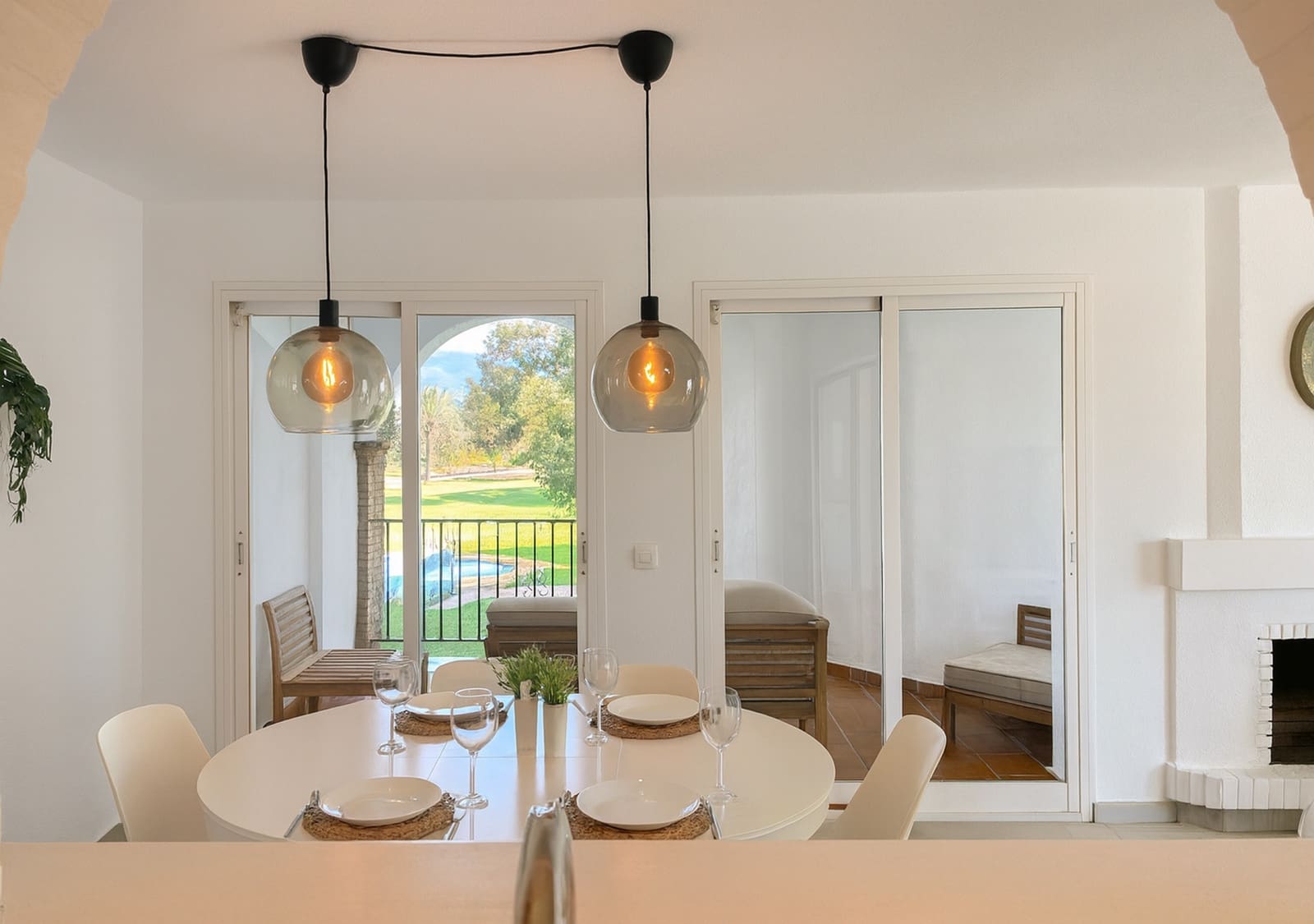 3 sypialnia Apartament na sprzedaż w Mijas z basenem garażem - 385 000 € (Ref: 9887995)