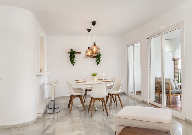 3 sypialnia Apartament na sprzedaż w Mijas Golf, Mijas z basenem garażem - 385 000 € (Ref: 9887995)