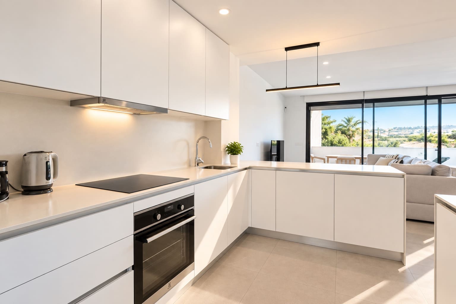 3 slaapkamer Halfvrijstaande villa te koop in Atalaya-Isdabe met zwembad garage - € 730.000 (Ref: 9892003)