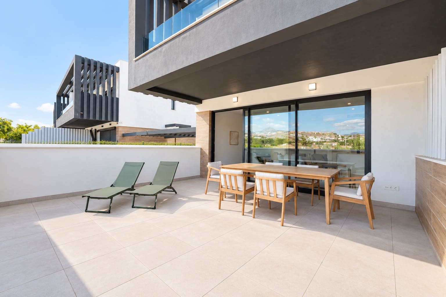 3 slaapkamer Halfvrijstaande villa te koop in Atalaya-Isdabe met zwembad garage - € 730.000 (Ref: 9892003)