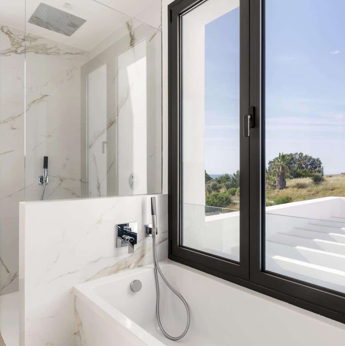 3 camera da letto Villa in vendita in Estepona con piscina garage - 1.550.000 € (Rif: 9899415)