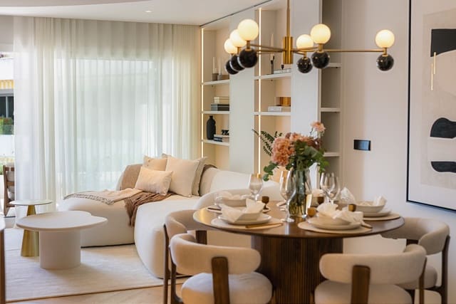 3 sovrum Lägenhet till salu i Lomas De Marbella, Marbella med pool - 1 195 000 € (Ref: 9912847)