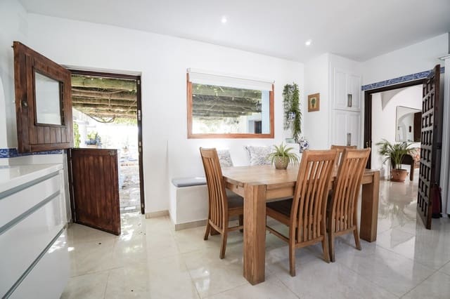 6 sovrum Villa att hyra i Guadalmina Alta, Marbella med pool garage - 9 500 € (Ref: 9912848)