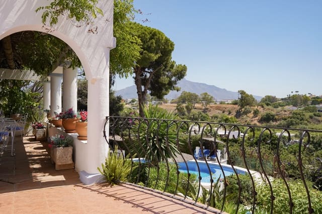 6 sovrum Villa att hyra i Guadalmina Alta, Marbella med pool garage - 9 500 € (Ref: 9912848)