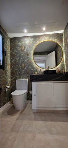 4 sypialnia Dom blizniak na kwatery wakacyjne w Marbella z basenem garażem - 5 500 € (Ref: 9933931)