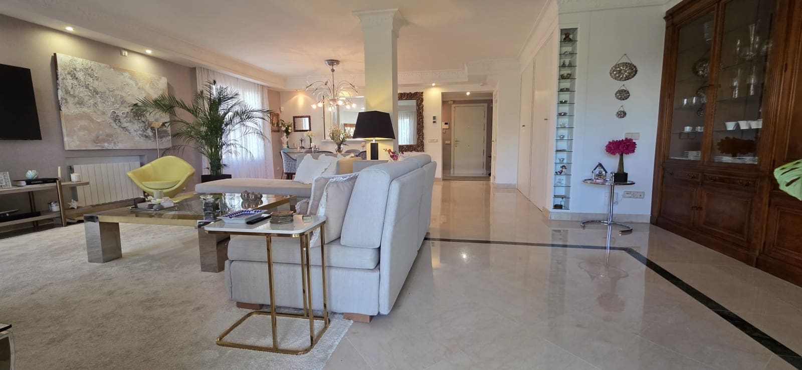 4 sypialnia Dom blizniak na kwatery wakacyjne w Marbella z basenem garażem - 5 500 € (Ref: 9933931)