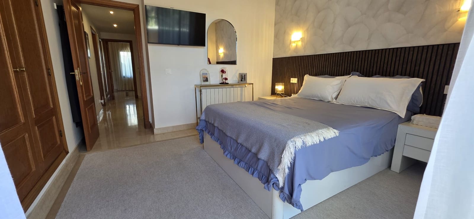 4 sypialnia Dom blizniak na kwatery wakacyjne w Marbella z basenem garażem - 5 500 € (Ref: 9933931)