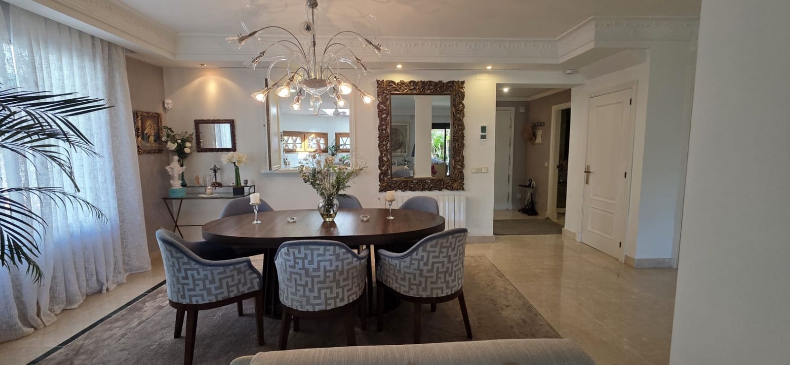 4 sypialnia Dom blizniak na kwatery wakacyjne w Marbella z basenem garażem - 5 500 € (Ref: 9933931)