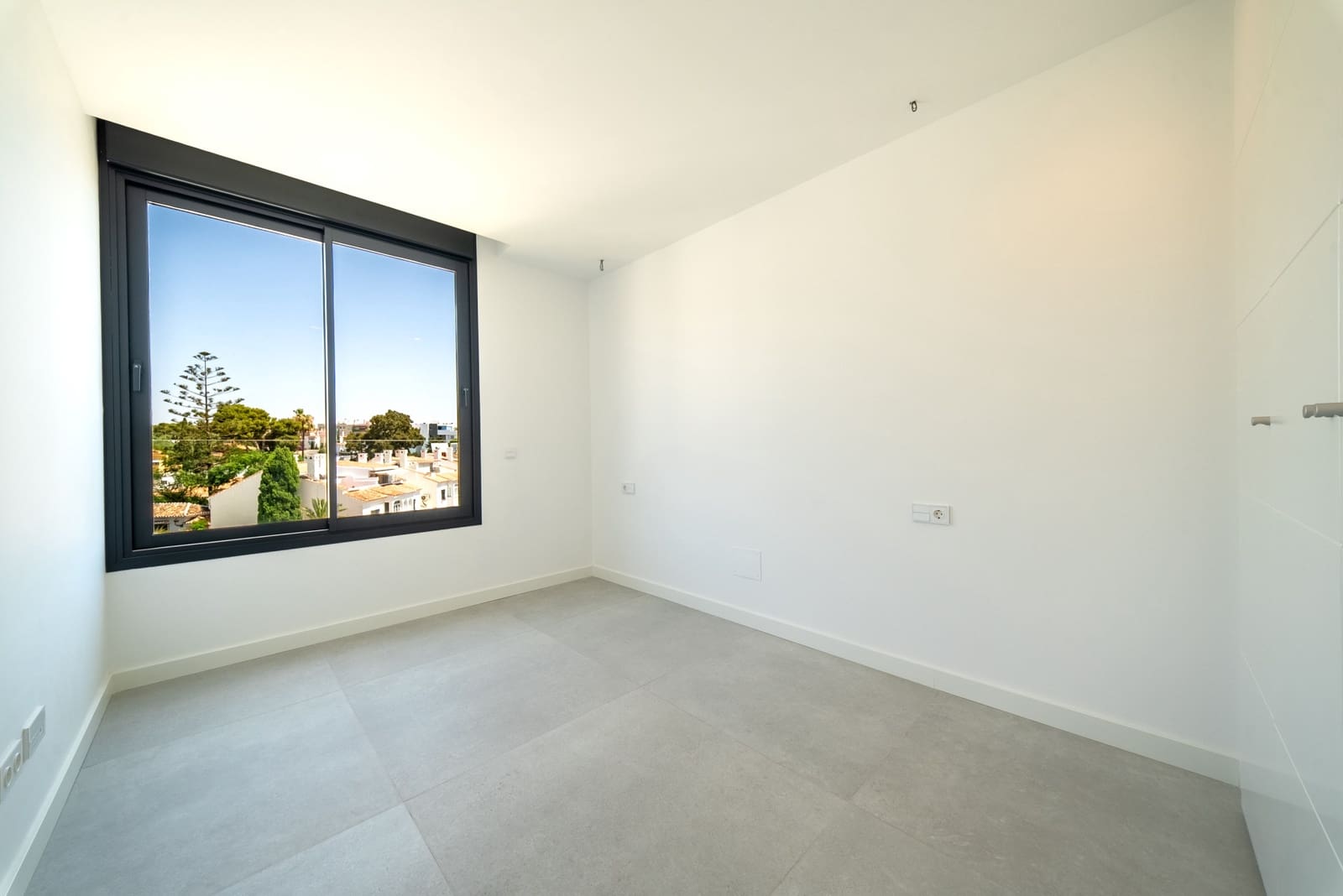 2 sovrum Takvåning till salu i Torremolinos med pool garage - 850 000 € (Ref: 9937901)