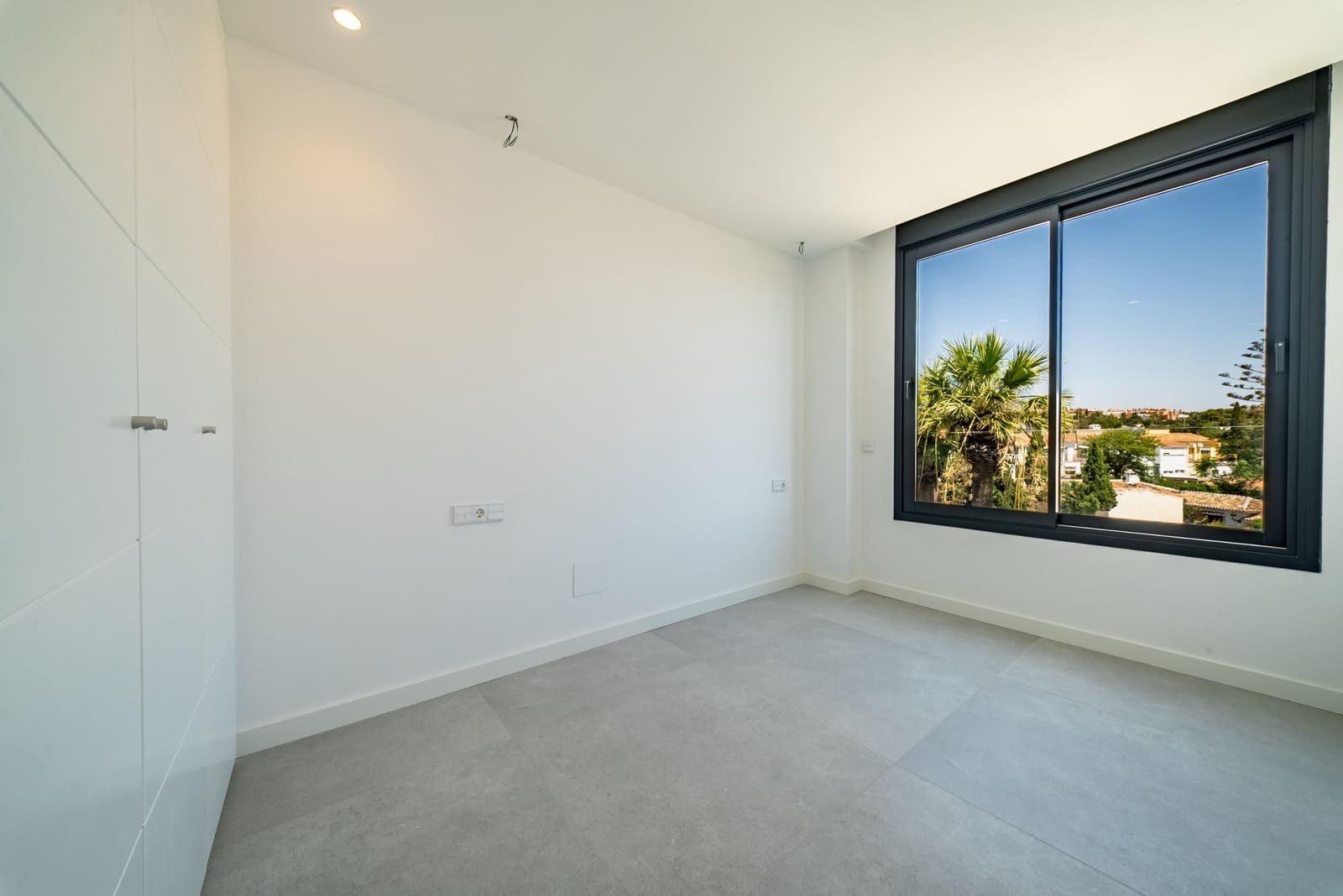 2 sovrum Takvåning till salu i Torremolinos med pool garage - 850 000 € (Ref: 9937901)
