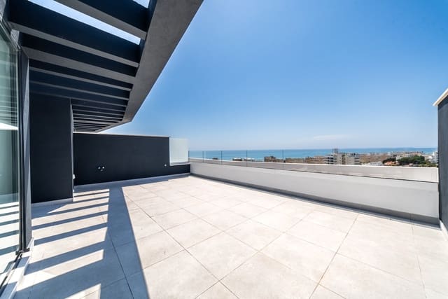2 makuuhuone Kattohuoneisto myytävänä paikassa Torremolinos mukana uima-altaan 
autotalli - 850 000 € (Ref: 9937901)