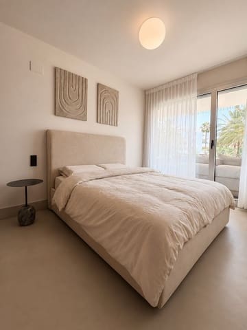 3 makuuhuone Huoneisto vuokrattavana paikassa San Pedro de Alcantara, Marbella mukana uima-altaan 
autotalli - 5 500 € (Ref: 9949506)