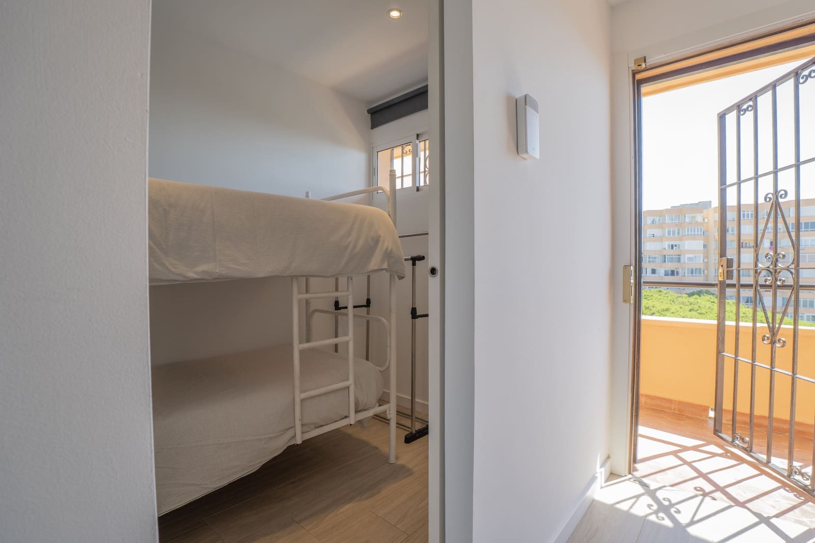 1 soveværelse Lejlighed til salg i Mijas Costa med swimmingpool garage - € 239.995 (Ref: 9952369)