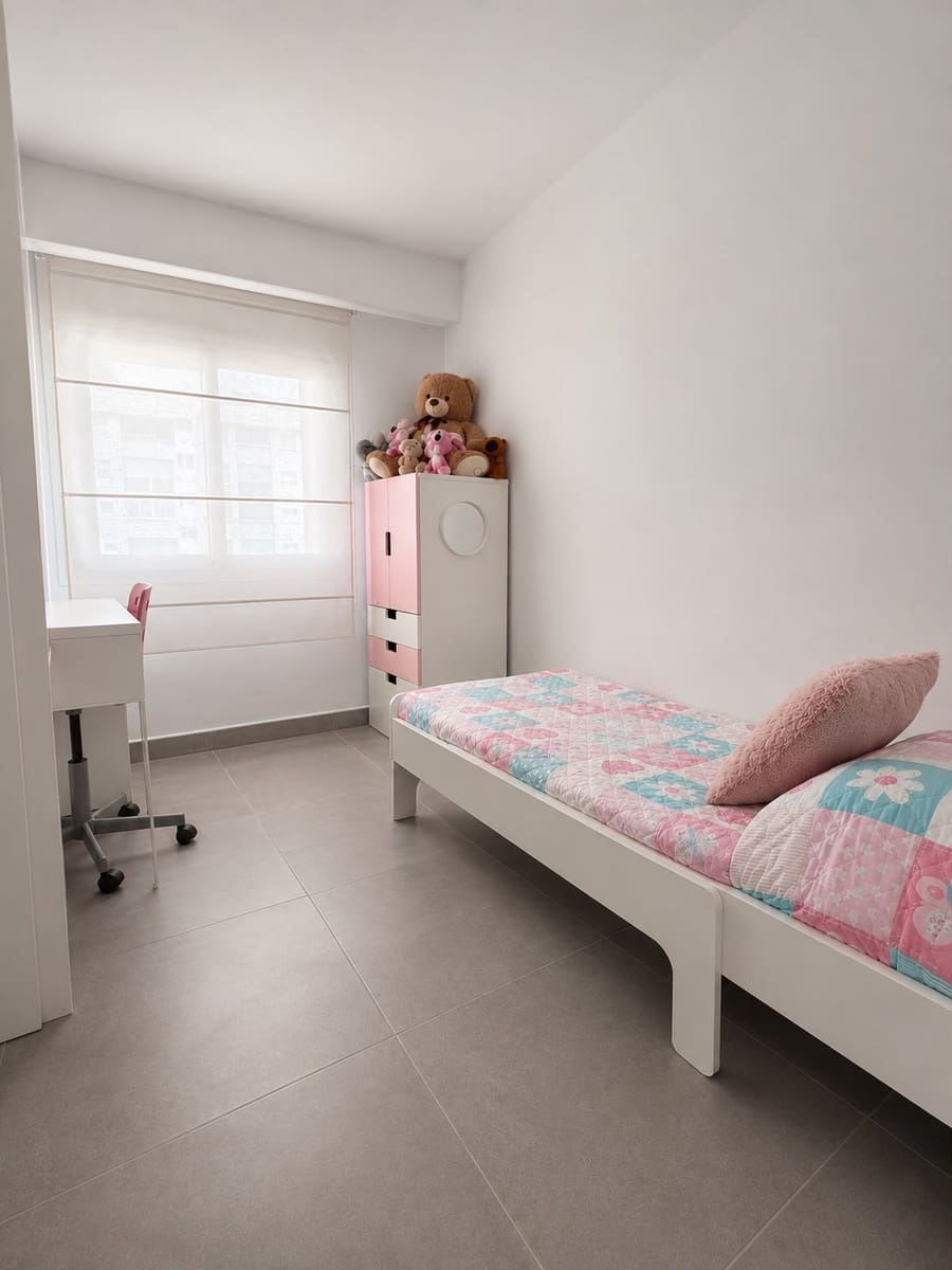 3 makuuhuone Huoneisto vuokrattavana paikassa San Pedro de Alcantara - 2 000 € (Ref: 9968135)