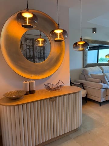 2 soverom Leilighet til leie i Benahavís - € 2 750 (Ref: 9975063)