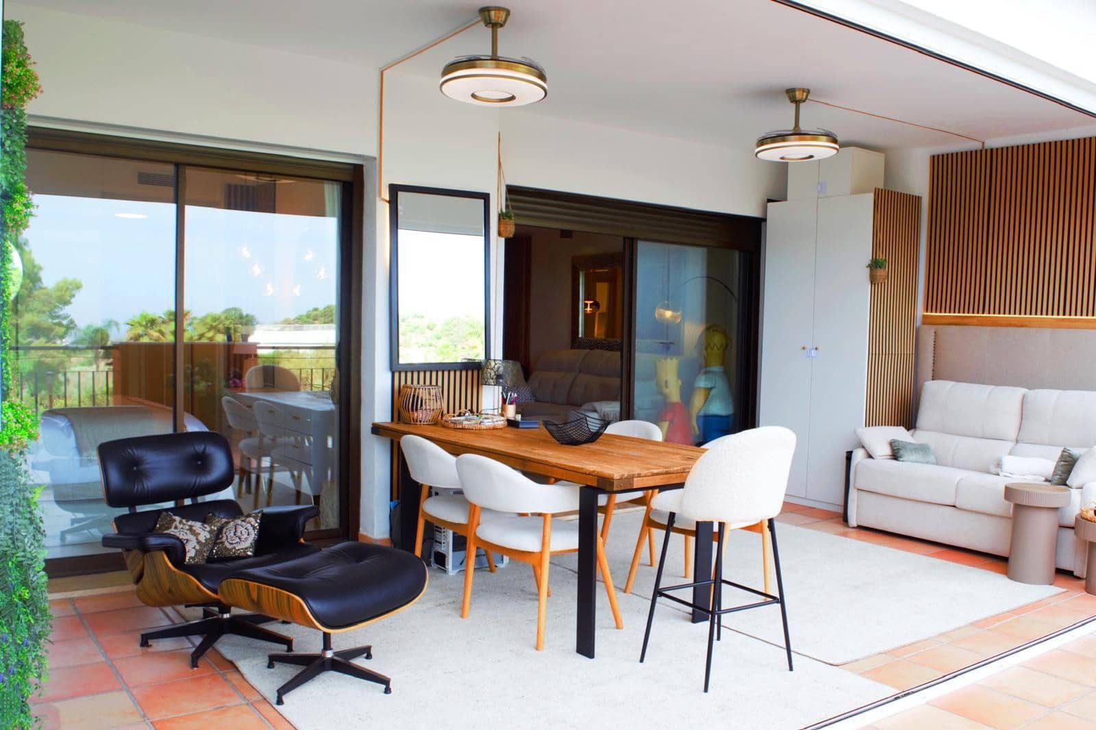 2 quarto Apartamento para arrendar em Benahavis - 2 750 € (Ref: 9975063)