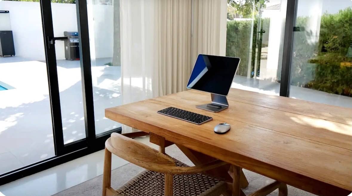 3 bedroom Villa for rent in Marbella with pool - € 10,000 (Ref: 9975064)