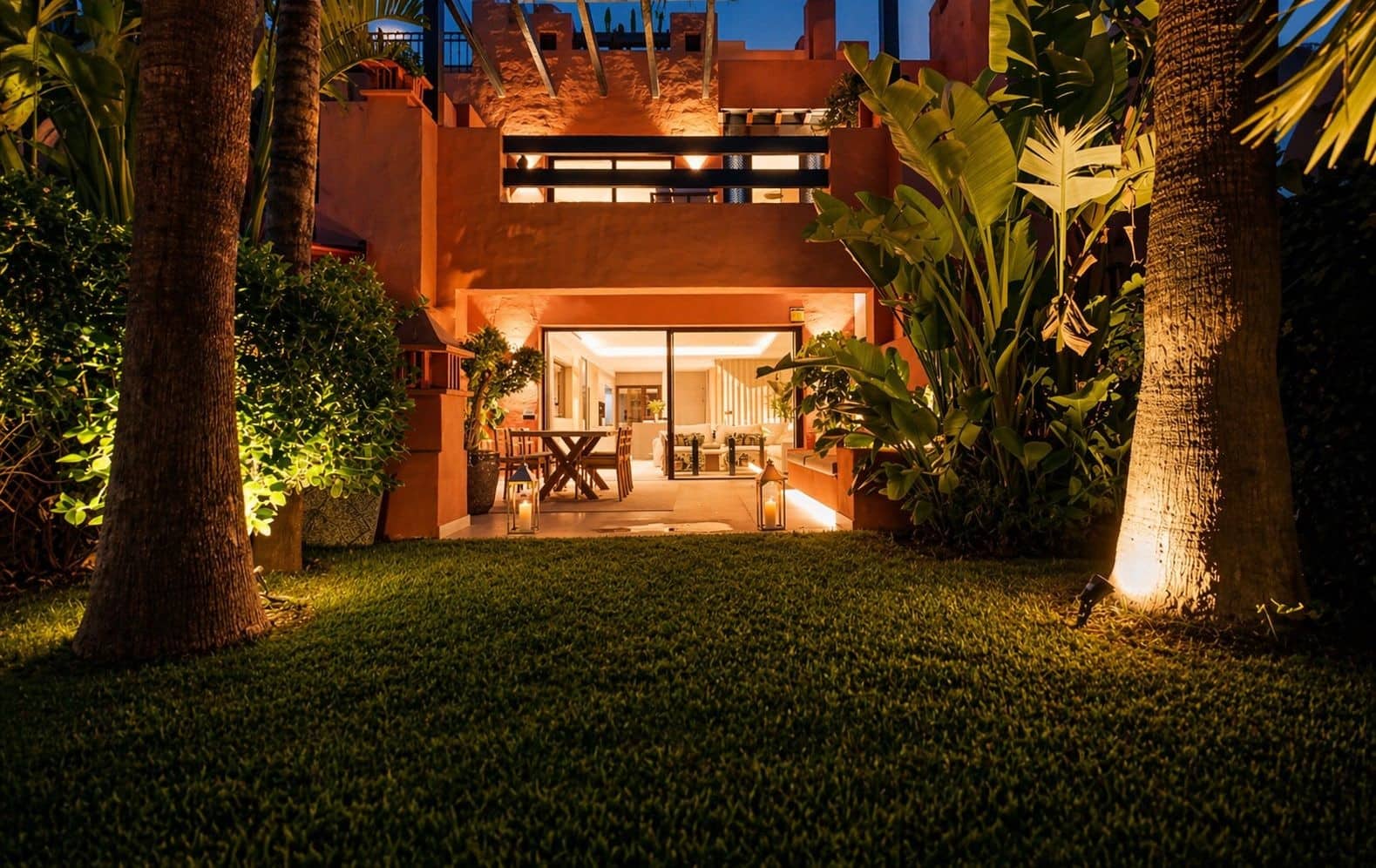 4 soverom Hus til leie i Marbella med svømmebasseng garasje - € 15 000 (Ref: 9977052)