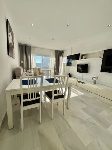 2 Zimmer Apartment zu vermieten in Puerto Banus, Marbella mit Pool Garage - 2.500 € (Ref: 9998560)