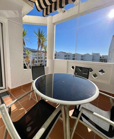 2 Zimmer Apartment zu vermieten in Puerto Banus, Marbella mit Pool Garage - 2.500 € (Ref: 9998560)