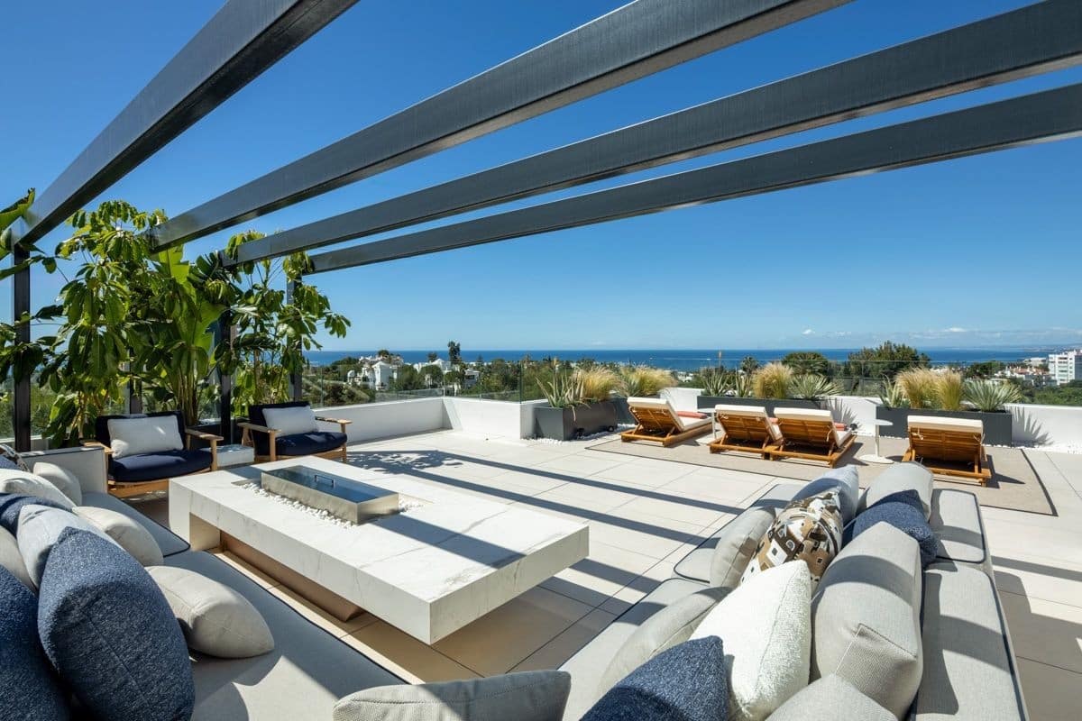6 sypialnia Willa na sprzedaż w Marbella z garażem - 4 950 000 € (Ref: 9998561)