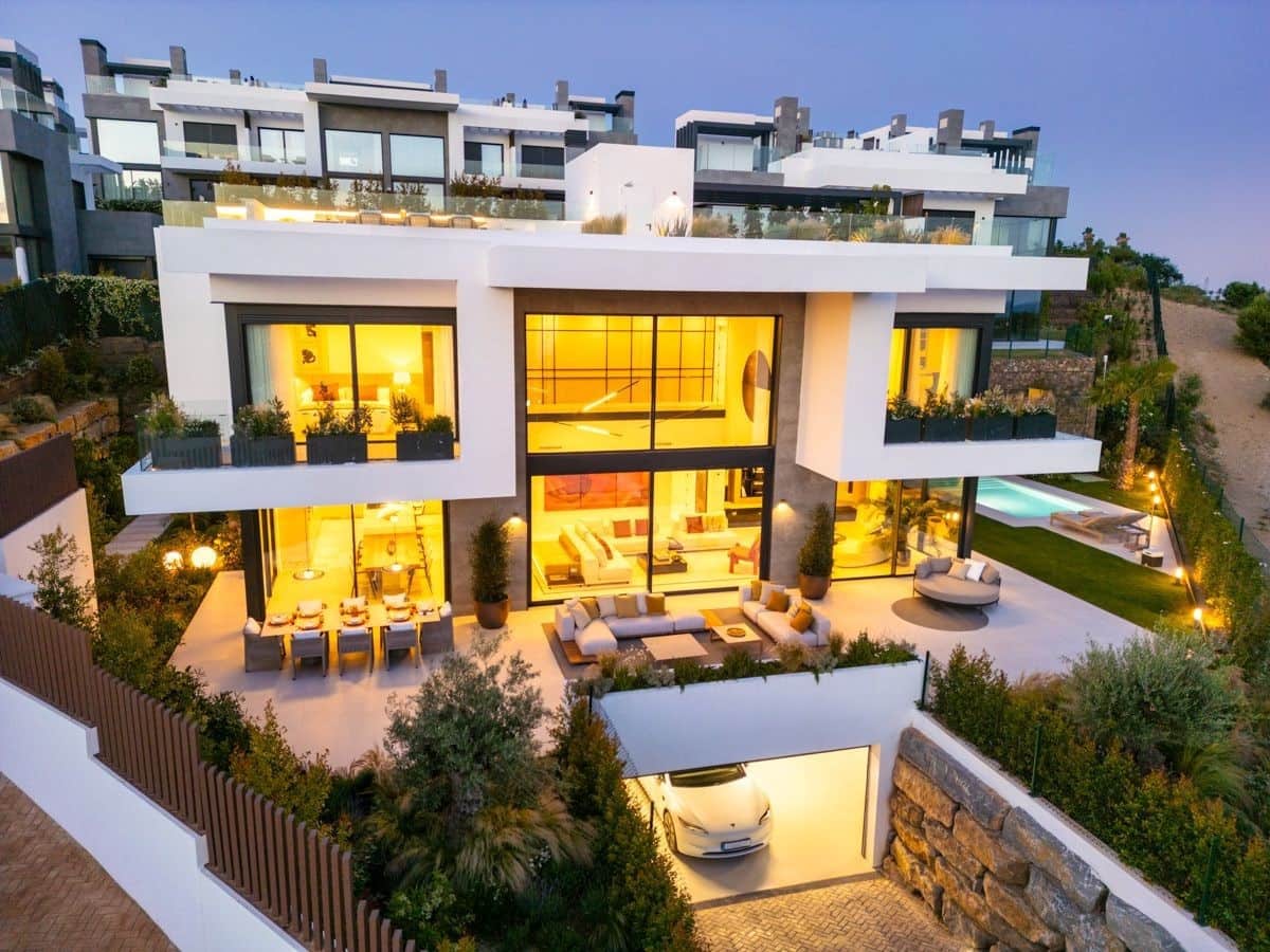 6 sypialnia Willa na sprzedaż w Marbella z garażem - 4 950 000 € (Ref: 9998561)