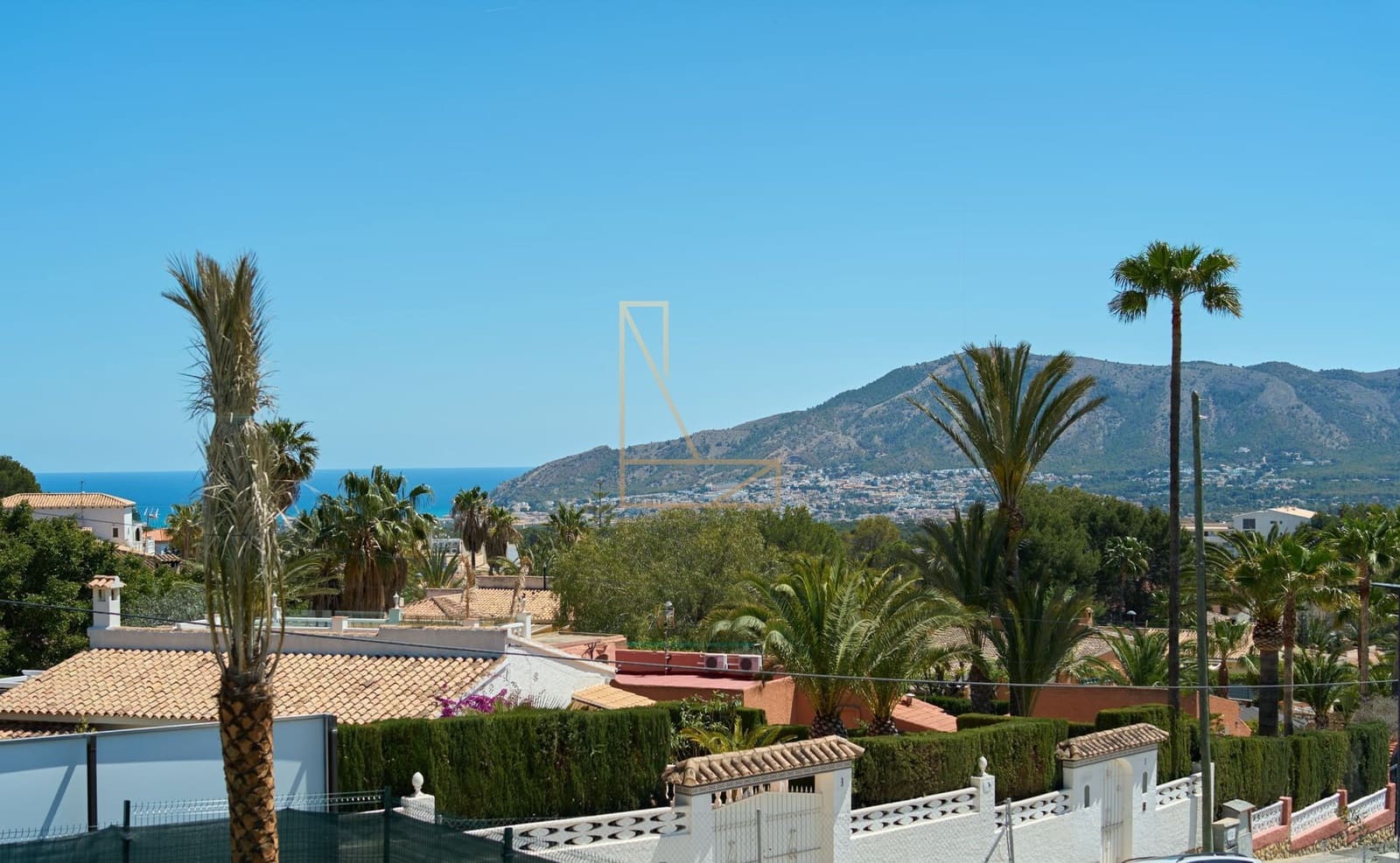 3 bedroom Villa for sale in Alfaz del Pi / L'Alfas del Pi with pool garage - € 625,000 (Ref: 7670621)