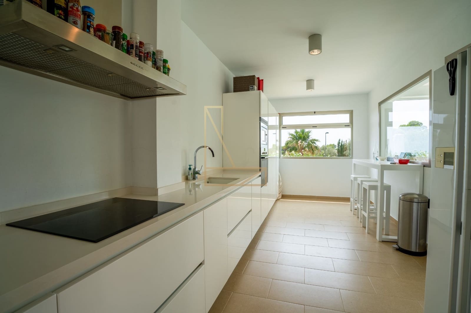 5 bedroom Villa for sale in Altea with pool garage - € 1,100,000 (Ref: 7670623)